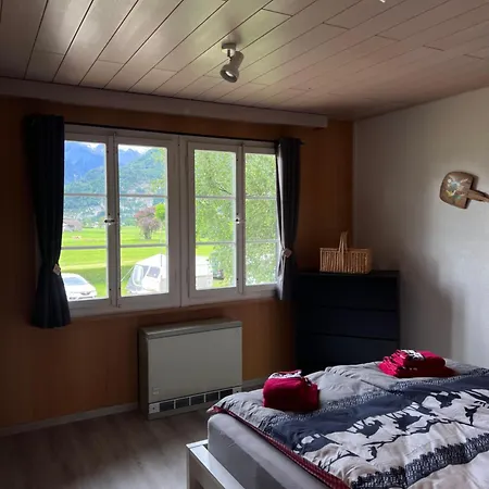 Lazy Rancho - Eiger - Moench - Jungfrau - Campingplads Interlaken