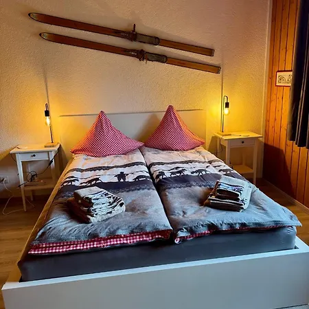 Lazy Rancho - Eiger - Mönch - Jungfrau - * Interlaken