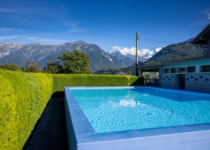 Lazy Rancho - Eiger - Moench - Jungfrau - 因特拉肯