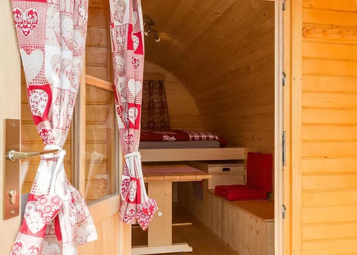 Lazy Rancho - Eiger - Moench - Jungfrau - 因特拉肯