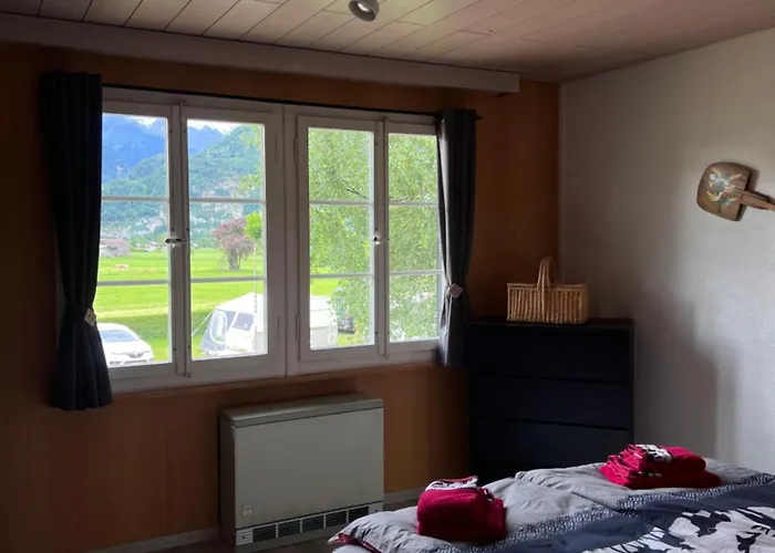 Lazy Rancho - Eiger - Moench - Jungfrau - Kemp Interlaken